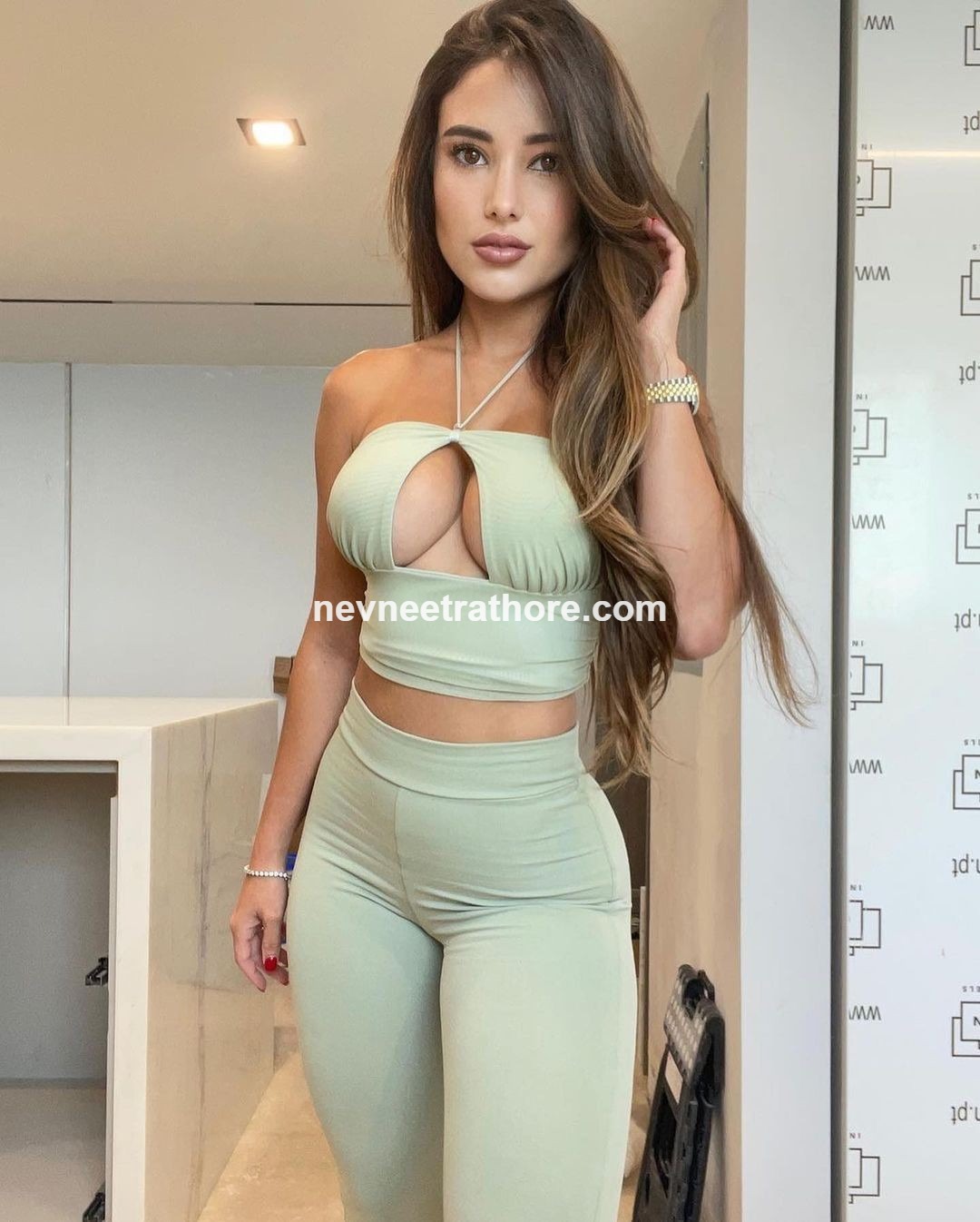 female Call Girls in Raipur